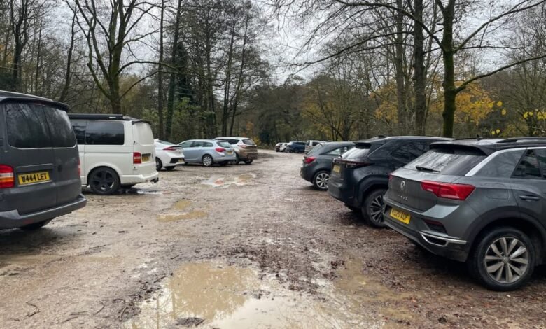 dovedale car park