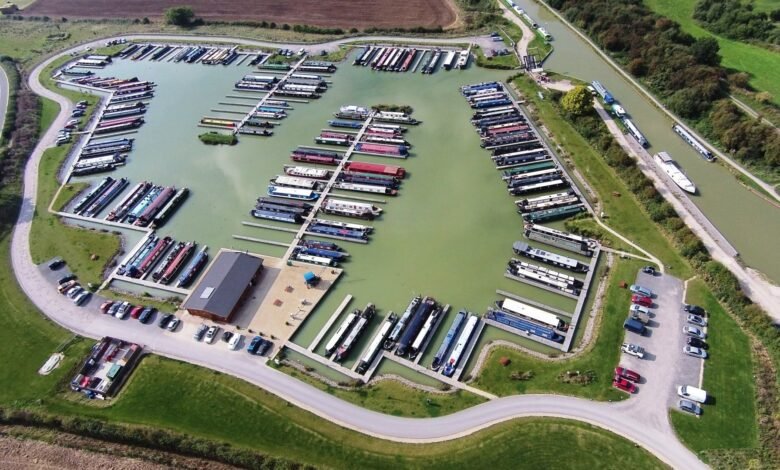 caen hill marina