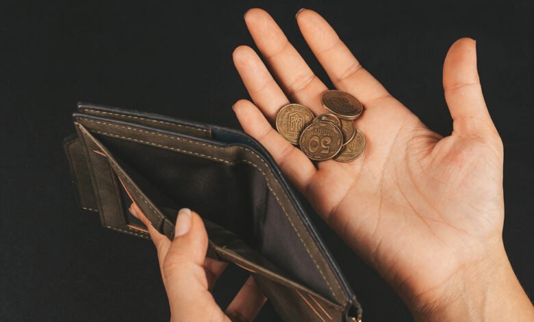 what are two questions that smart spenders ask before making a purchase?