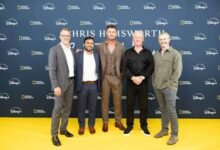 Chris Hemsworth and Carl Icahn